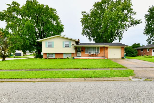 1421 Denver Drive, Plainfield, IN 46168