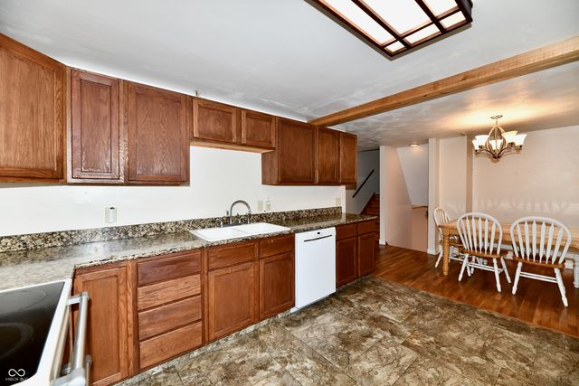 1421 Denver Drive, Plainfield, IN 46168