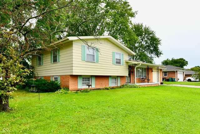 1421 Denver Drive, Plainfield, IN 46168