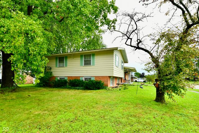 1421 Denver Drive, Plainfield, IN 46168