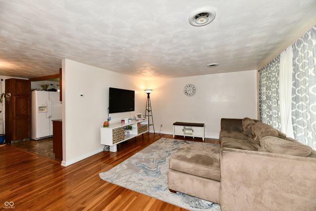 1421 Denver Drive, Plainfield, IN 46168