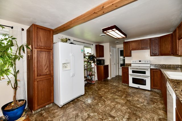 1421 Denver Drive, Plainfield, IN 46168