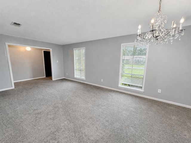2800 Wade Dr., Hattiesburg, MS 39401
