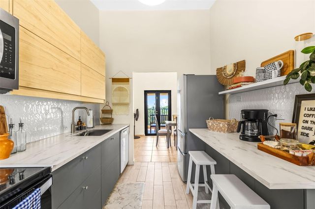 100 CANDELERO RD 2110, Humacao, PR 00791