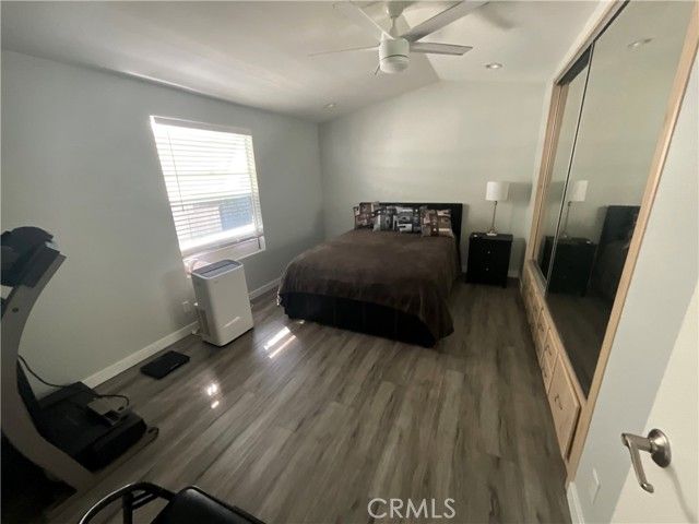 2060 Newport Blvd, Costa Mesa, CA 92627