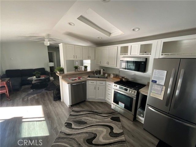 2060 Newport Blvd, Costa Mesa, CA 92627