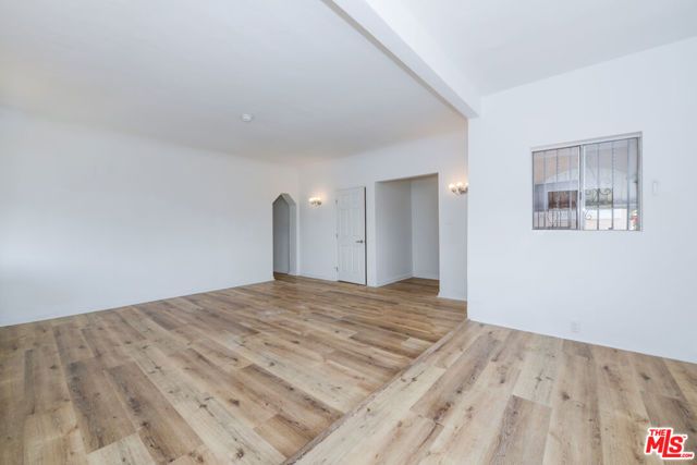 527 N Cummings Street, Los Angeles, CA 90033