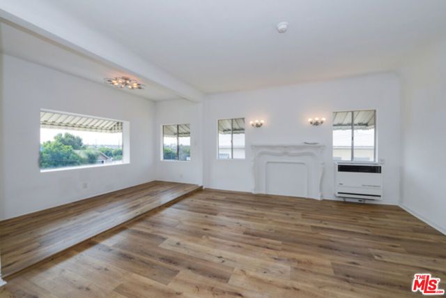 527 N Cummings Street, Los Angeles, CA 90033