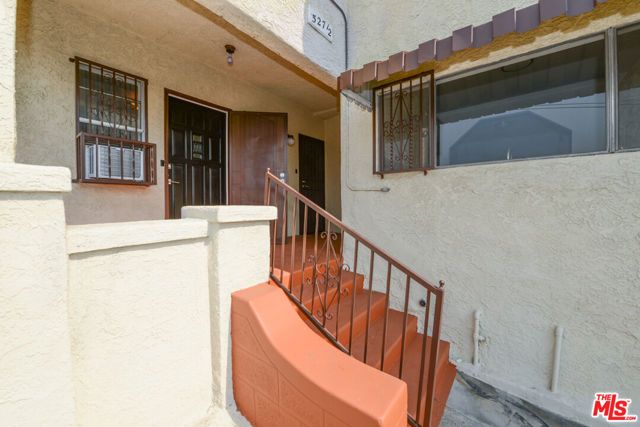 527 N Cummings Street, Los Angeles, CA 90033