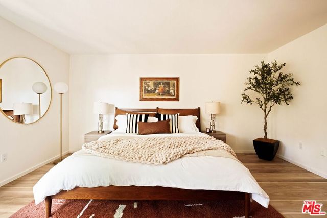 1942 Grace Avenue 118, Los Angeles, CA 90068