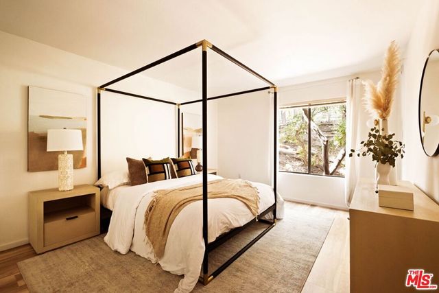 1942 Grace Avenue 118, Los Angeles, CA 90068