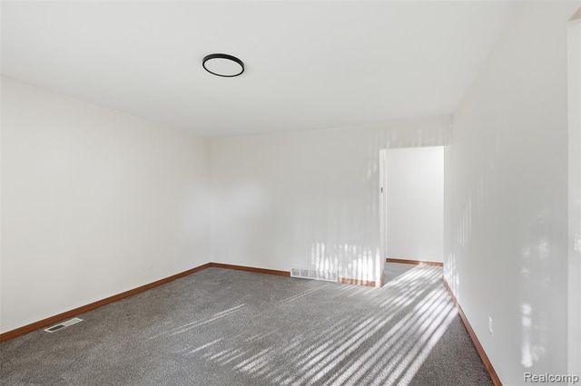 14283 La Chene Avenue, Warren, MI 48088