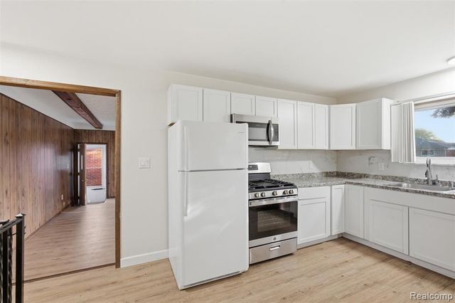 14283 La Chene Avenue, Warren, MI 48088