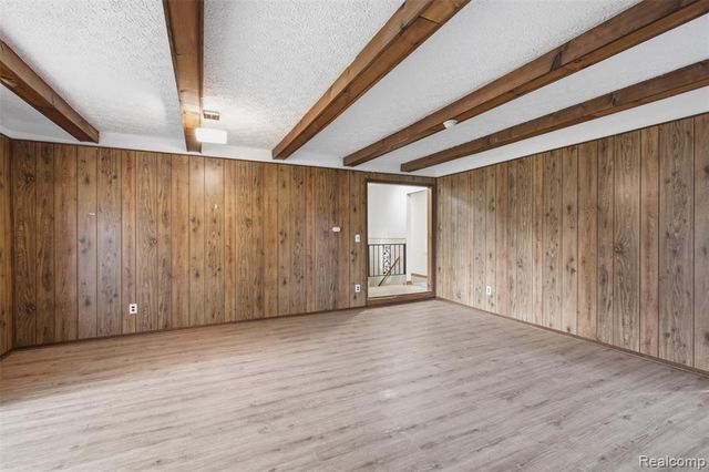 14283 La Chene Avenue, Warren, MI 48088