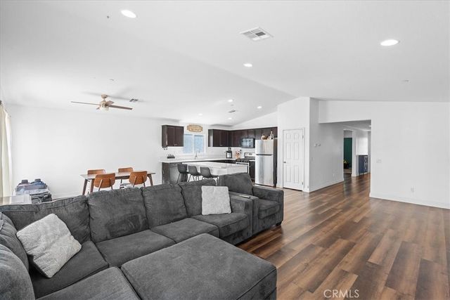 15785 Horizon, Adelanto, CA 92301