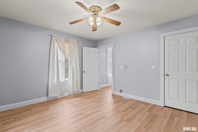 1129 N 5TH Street, Springfield, IL 62702