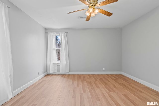 1129 N 5TH Street, Springfield, IL 62702