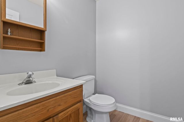 1129 N 5TH Street, Springfield, IL 62702