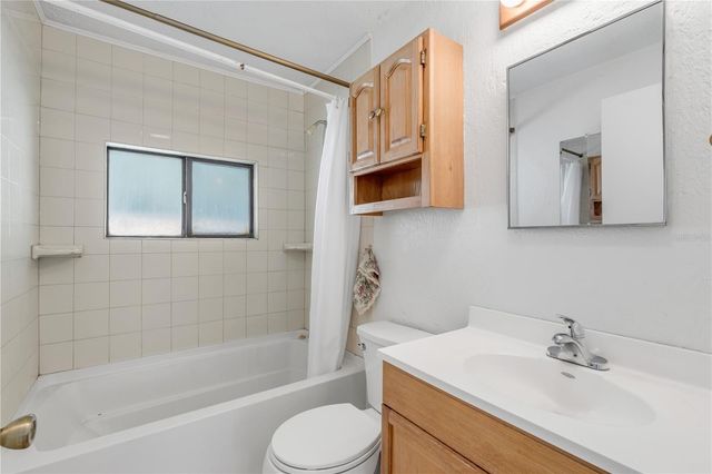 114 W PINE BLUFF STREET, Edgewater, FL 32132