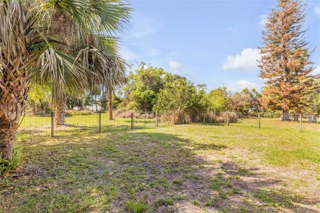 114 W PINE BLUFF STREET, Edgewater, FL 32132