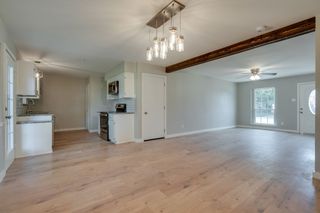 930 Briarwood Drive, Lewisville, TX 75067