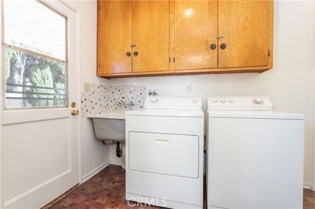 11431 Valjean Avenue, Granada Hills (los Angeles), CA 91344