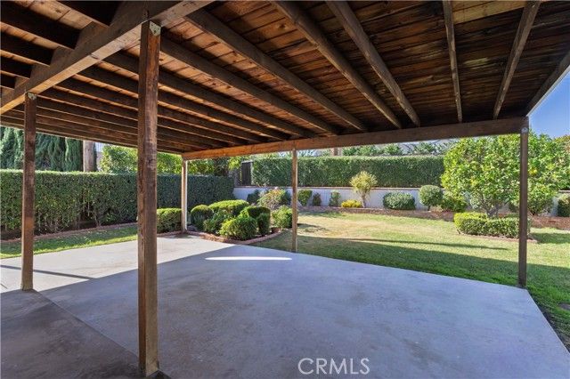 11431 Valjean Avenue, Granada Hills (los Angeles), CA 91344