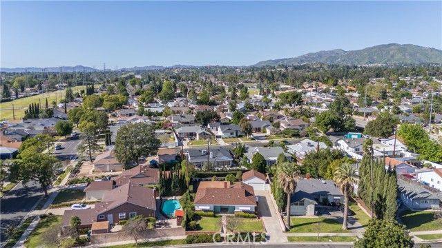 11431 Valjean Avenue, Granada Hills (los Angeles), CA 91344