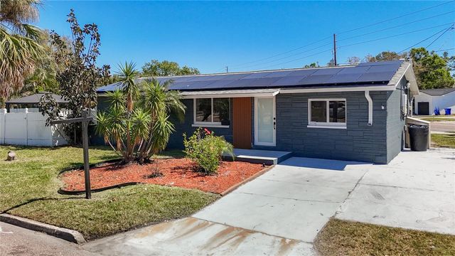 3711 HUNTINGTON STREET NE, St Petersburg, FL 33703