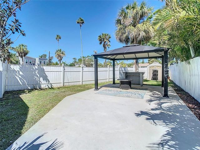 3711 HUNTINGTON STREET NE, St Petersburg, FL 33703