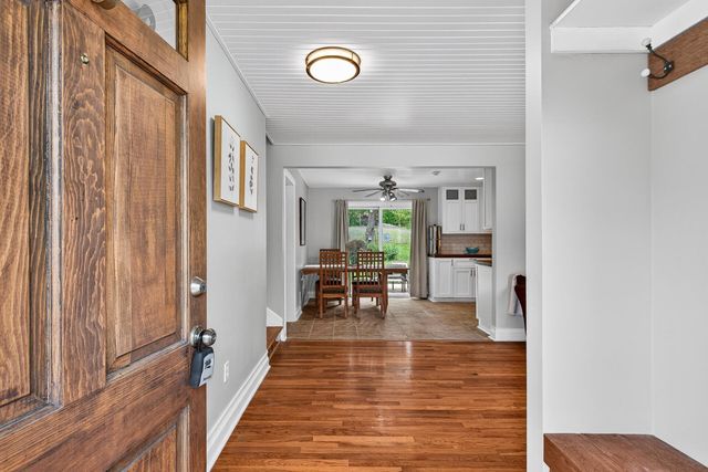 6839 133rd Street W, Apple Valley, MN 55124