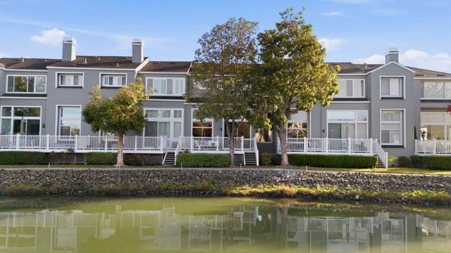 832 Sovereign Way, Redwood Shores, CA 94065