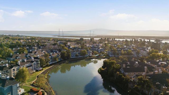 832 Sovereign Way, Redwood Shores, CA 94065