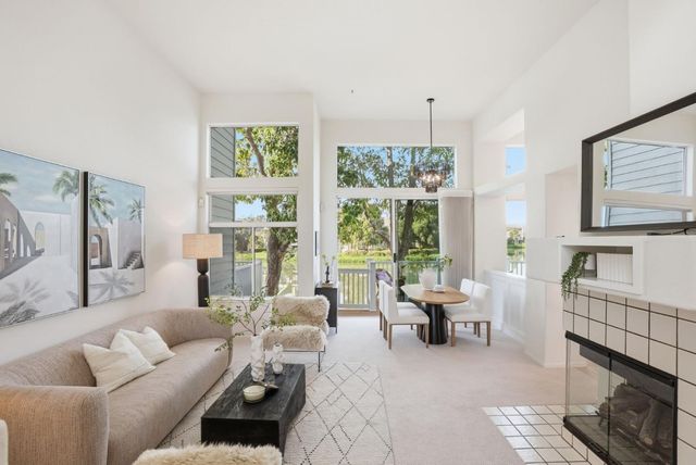 832 Sovereign Way, Redwood Shores, CA 94065