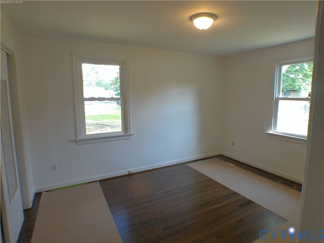 9707 Stockbridge Dr, Henrico, VA 23228