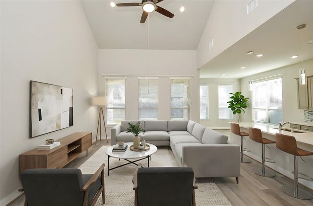 338 Summer Landing Court, Rosenberg, TX 77469