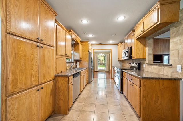 1104 Arlena Drive, Arlington, TX 76012