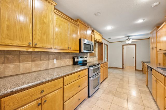 1104 Arlena Drive, Arlington, TX 76012