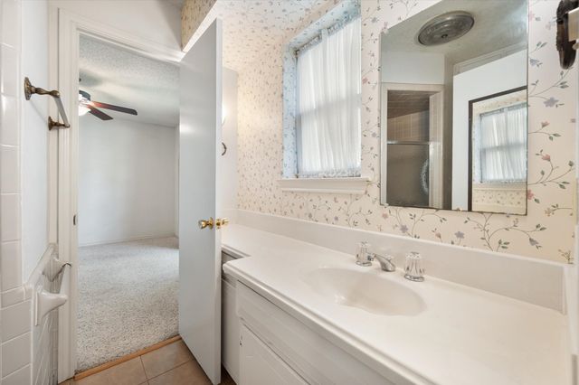 1104 Arlena Drive, Arlington, TX 76012
