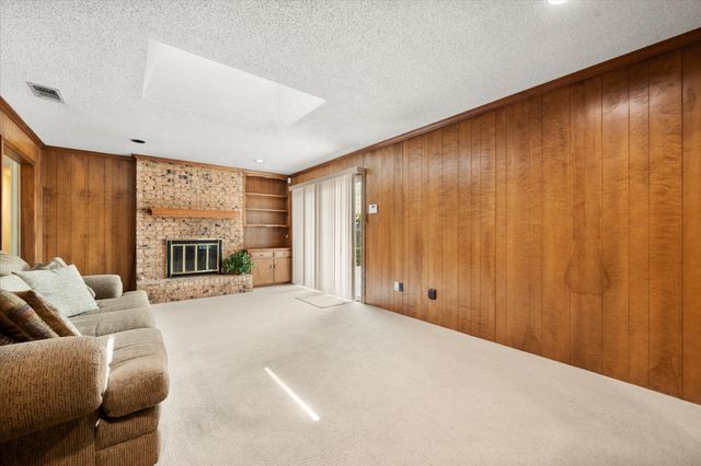 1104 Arlena Drive, Arlington, TX 76012