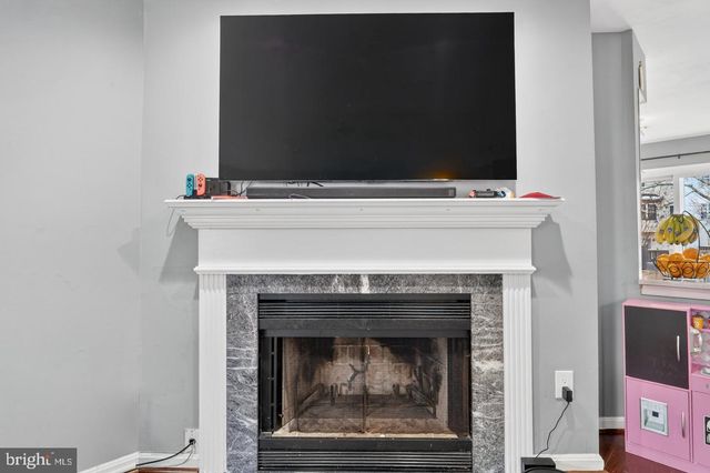 3818 EARLY GLOW LN, Bowie, MD 20716