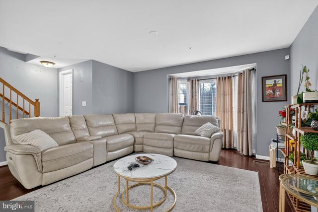 3818 EARLY GLOW LN, Bowie, MD 20716