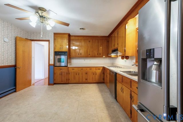 5511 Claridge Dr, Richmond, VA 23832