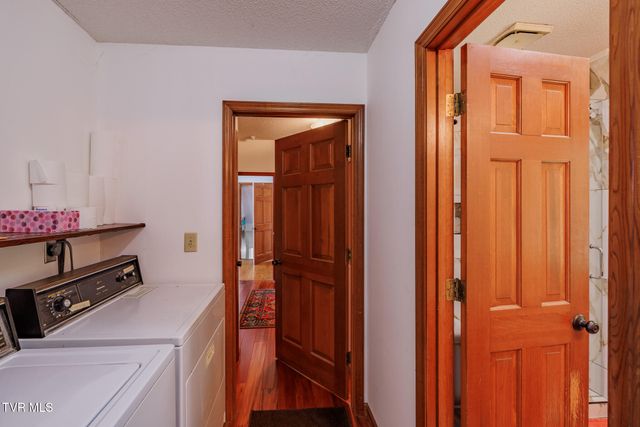 185 Mcafee Bluff, Gray, TN 37615
