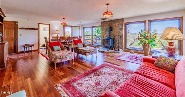 185 Mcafee Bluff, Gray, TN 37615