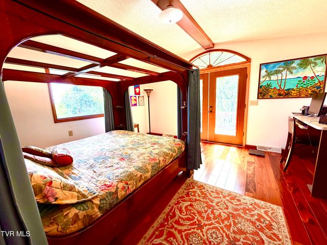 185 Mcafee Bluff, Gray, TN 37615