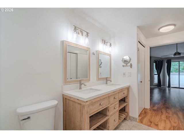 13820 Nw 10TH Ct E, Vancouver, WA 98685