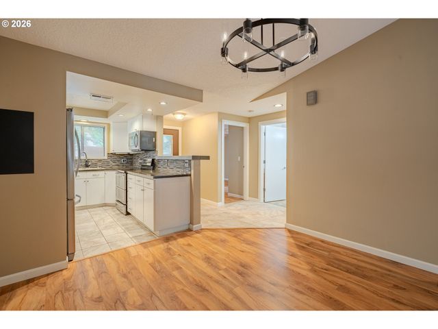 13820 Nw 10TH Ct E, Vancouver, WA 98685
