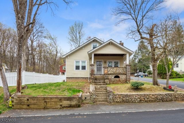 9 Bissell St, Mine Hill Twp., NJ 07803