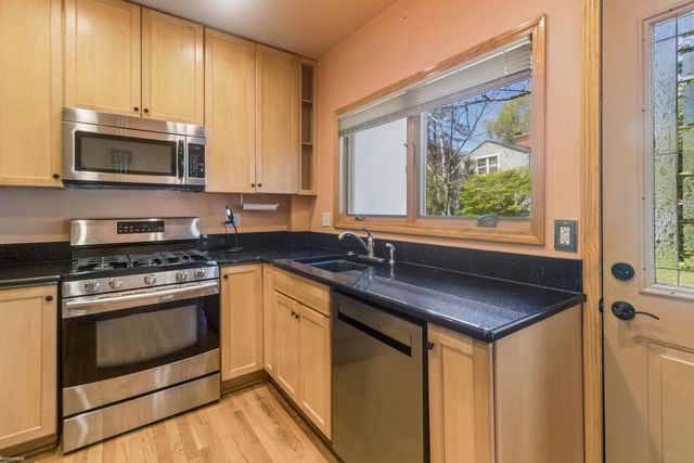 2904 Gratiot Avenue, Port Huron, MI 48060